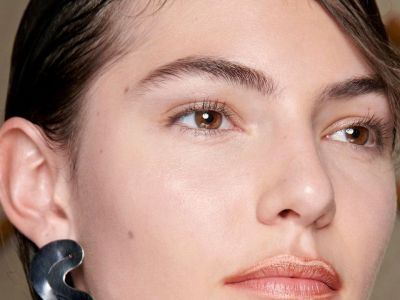 5 καφέ μάσκαρα & 5 tips για εντυπωσιακές βλεφαρίδες