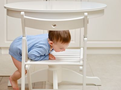 Γιατί το παιδί μου θέλει να σκαρφαλώνει παντού;