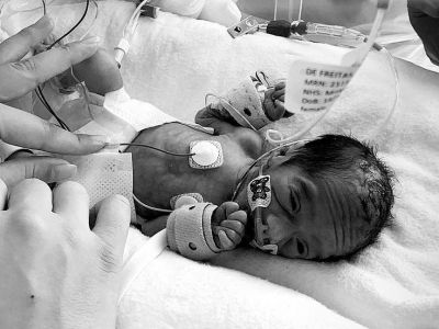 Η ζεστασιά, η αγκαλιά, η μαγεία... ο δεσμός