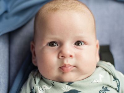 Γιατί πέφτουν τα μαλλιά του μωρού;