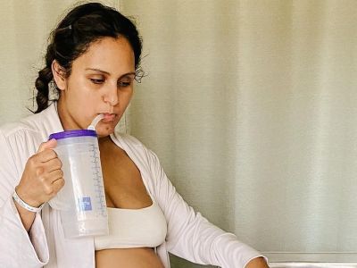 Να τη! Με όλη την ομορφιά που της χάρισε η εγκυμοσύνη