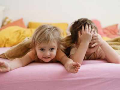 Τρόποι να στηρίξετε το ανεξάρτητο παιχνίδι του παιδιού σας