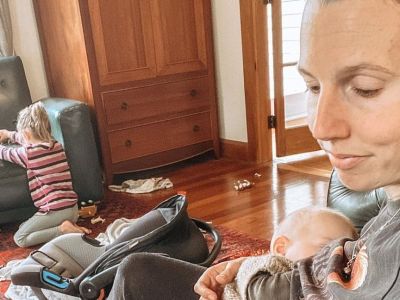 Η εμπειρία δεν κάνει τη μητρότητα πιο εύκολη