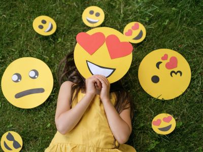 Βοηθήστε τα παιδιά να εκφράσουν τα συναισθήματά τους