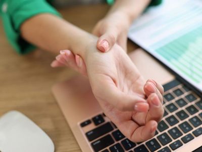 Σύνδρομο καρπιαίου σωλήνα: Με ποιες αυτοάνοσες παθήσεις συνδέεται