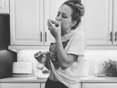 «Είμαι μαμά και τώρα μόνο καταλαβαίνω πλήρως τι σημαίνει ο όρος “multitasking”»