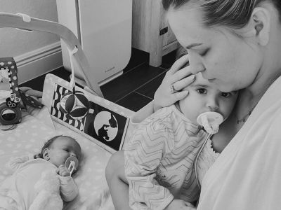 Η ζωή με ένα νεογέννητο και ένα νήπιο