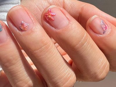 Αυτό είναι το νέο manicure στα νύχια που θυμίζει θάλασσα