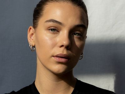 Αντηλιακό + Βιταμίνη C: Το boost της επιδερμίδας σου για το καλοκαίρι