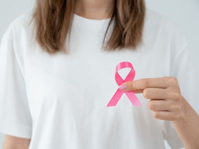 Πώς διατηρείται η γονιμότητα των νεαρών γυναικών με καρκίνο μαστού