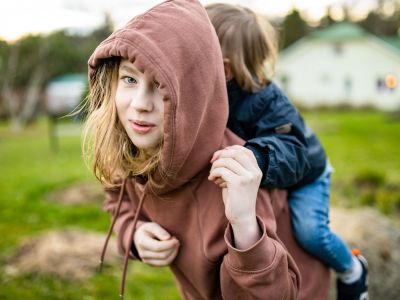 Νήπια και έφηβοι: Οι ομοιότητές τους