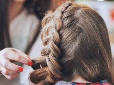 Καλοκαιρινά χτενίσματα για μαμάδες που βιάζονται - Γρήγορα και πανεύκολα