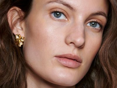 6 face mists που θα χαρίσουν διάρκεια και ενυδάτωση στο μακιγιάζ του καλοκαιριού