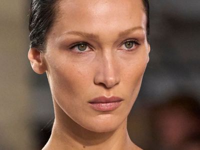 Τι κάνεις για να μη «λιώσει» το μακιγιάζ στον καύσωνα;