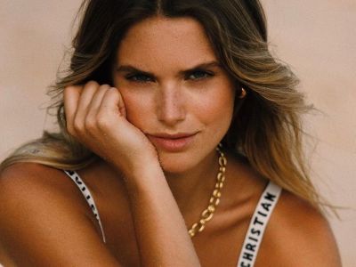 7 foundations με ελαφριά υφή για να φοράς από το πρωί έως το βράδυ στις διακοπές σου