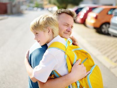Πρώτη μέρα στο σχολείο: Ενθαρρυντικά λόγια που μπορείτε να πείτε στο παιδί σας