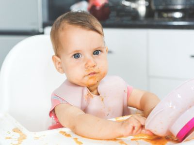 Διατροφή βρέφους 6 έως 8 μηνών: Πρακτικές συμβουλές