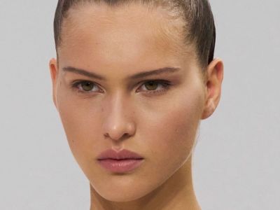 Tips και προϊόντα για να αντιμετωπίσεις τους διεσταλμένους πόρους