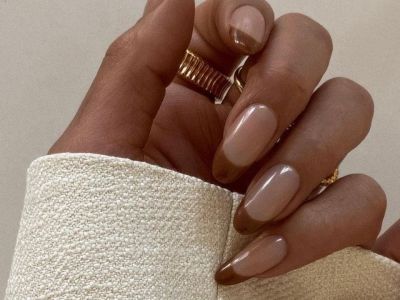 Latte nails! Η νέα τάση στο μανικιούρ για τα φθινοπωρινά looks
