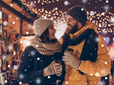 Κι όμως, τα Χριστούγεννα μπορούν να επηρεάσουν θετικά τη γονιμότητα του ζευγαριού