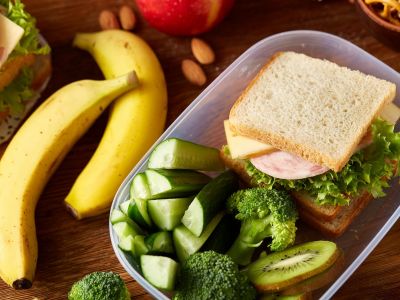 Κολατσιό στο σχολείο: Γλυκές και αλμυρές συνταγές για μία εβδομάδα