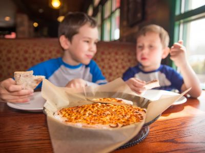 10 συνταγές για να φτιάξετε την Κυριακή της Τυρινής