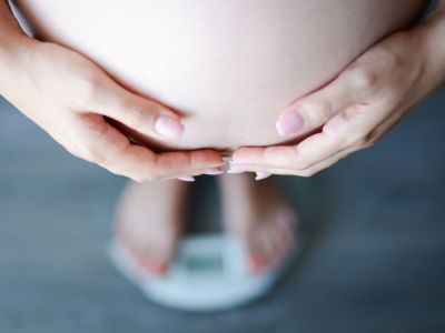 Παχυσαρκία και εγκυμοσύνη: Πόσο επικίνδυνο είναι για το μωρό;
