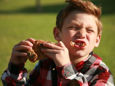 5 εύκολες συνταγές με κοτόπουλο που θα ξετρελάνουν τα παιδιά σας