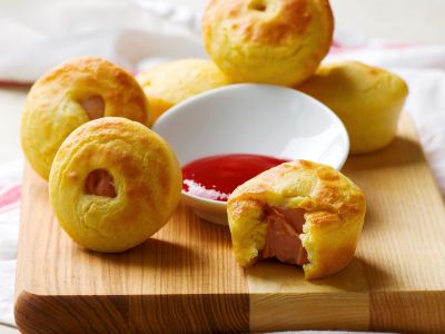 Συνταγή για το σχολείο: Mini corndogs για κολατσιό