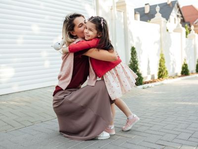 Οι 11 τύποι μαμάδων που συναντάς την πρώτη μέρα στο σχολείο