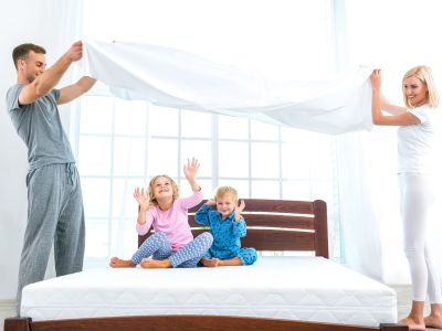 To tip της μαμάς: Πώς να καθαρίσετε τα ακάρεα σκόνης από το στρώμα