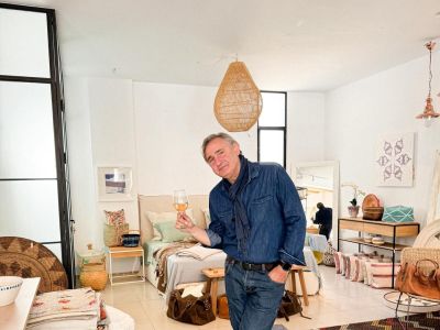 Άκης Σακελλαρίου: Η κόρη του λατρεύει να τον τρομάζει και ανεβάζει τις αντιδράσεις του στο TikTok