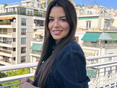 Νικολέττα Ράλλη: Δείχνει στο TikTok πώς «μεταμόρφωσε» την παιδική βιβλιοθήκη της κόρης της