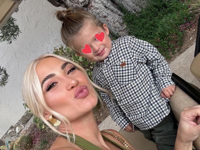 Ιωάννα Τούνη: Η μαμά που αφήνει τον γιο της να ζωγραφίσει τους τοίχους με κηρομπογιές