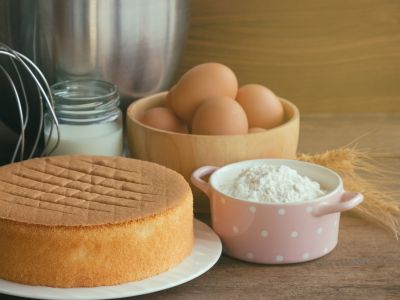 Το tip της μαμάς: Ο λόγος που πρέπει να χρησιμοποιείτε στα γλυκά αβγά σε θερμοκρασία δωματίου