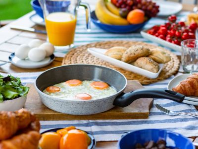 15 συνταγές για να αυξήσετε την πρωτεΐνη στο πρωινό σας - Κάποιες θα τις φτιάξετε αποβραδίς