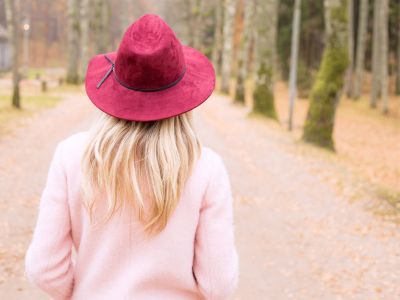 6 outfits για να φορέσεις την ημέρα του Αγίου Βαλεντίνου αν είσαι μαμά (ό,τι και αν κάνεις)