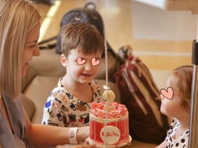 Μαντώ Γαστεράτου: Η ασπρόμαυρη φωτογραφία με τα τρία παιδιά της, θυμίζει το δέντρο της αγάπης