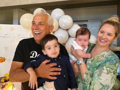 Οι γιοι της Ανίτας Μπραντ απολαμβάνουν ένα φανταστικό πρωινό κι είναι από τα χεράκια της γιαγιάς