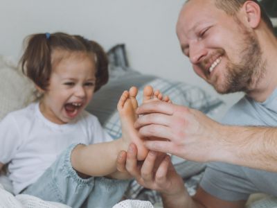 Πώς γίνεται η δοκιμασία Galeazzi (Galeazzi test) στα παιδιά