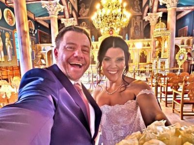 Ευτύχης Μπλέτσας-Ηλέκτρα Αστέρη: Παντρεύτηκαν με θρησκευτικό γάμο μετά από 13 χρόνια κοινής πορείας