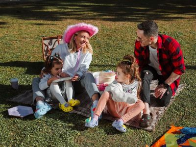 Λένια Πετρούνια: Τα cute βίντεο που δημοσίευσαν οι γονείς της με αφορμή την ονομαστική της γιορτή