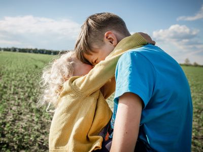 Διαφορά ηλικίας στα αδέρφια; Γιατί δεν πρέπει να σας τρομάζει