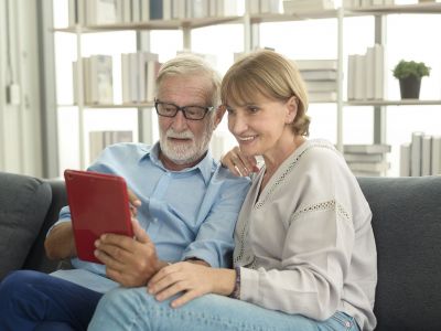 11 συνήθειες των boomers που οι νέοι δε μπορούν να καταλάβουν