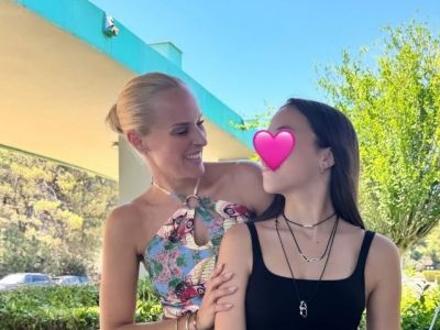 Η Έλενα Ασημακοπούλου αγκαλιά με την κόρη της στην τελετή αποφοίτησης - Το μήνυμα που μας συγκίνησε