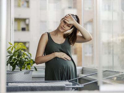 Πώς να ανακουφιστείτε από τις ενοχλήσεις στο τρίτο τρίμηνο εγκυμοσύνης - Συμβουλές από μαμάδες