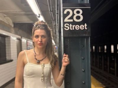 Βασιλική Τρουφάκου: Το ταξίδι στη Νέα Υόρκη με τον γιο της και η θεατρική της στιγμή στο Μανχάταν