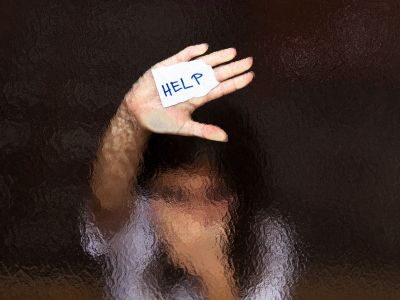 Κάθε 3 ημέρες, δύο παιδιά με αυτοκτονικές σκέψεις ζητούν βοήθεια