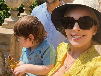 Η ζωή της ως μαμά: Η Lindsay Lohan μοιράζεται φωτογραφίες με τον γιο της μετά από καιρό