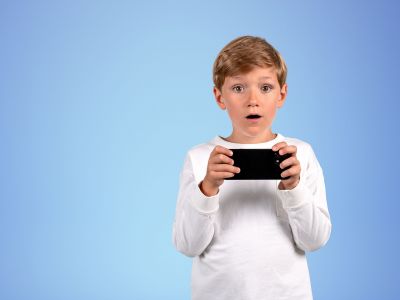 Τα παιδιά λένε τα μυστικά τους στην Τεχνητή Νοημοσύνη:Γιατί δεν μιλούν σε εμάς και τους φίλους τους;